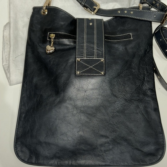 Vintage Italian Bleack/Gold Leather Convertable Bag - Picture 5 of 7